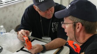 nvestigators Lelièvre and Wallis discussing the functionality of a gas detector - CC BY-NC-ND by TSBCanada